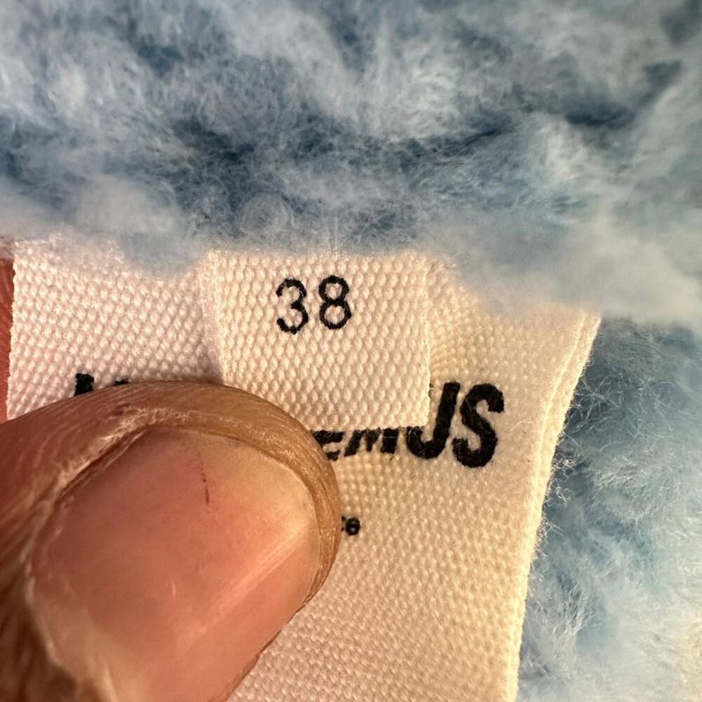 Jacquemus La Veste Paioù Cropped Jacket in Blue Lamb Leather - Picture 6 of 12